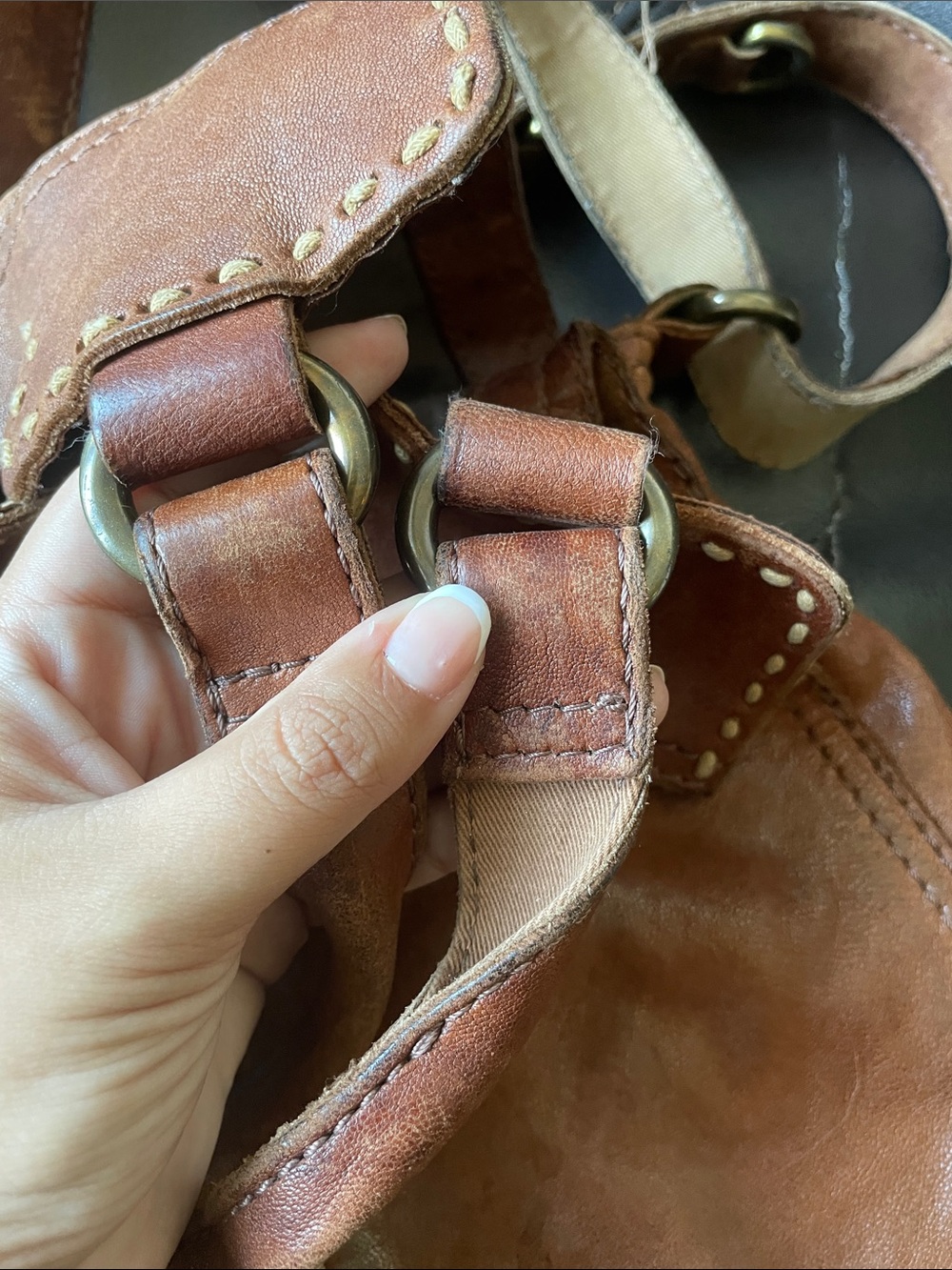 LUCKY BRAND Abbey Road Crossbody Bag - Picture 12 of 14